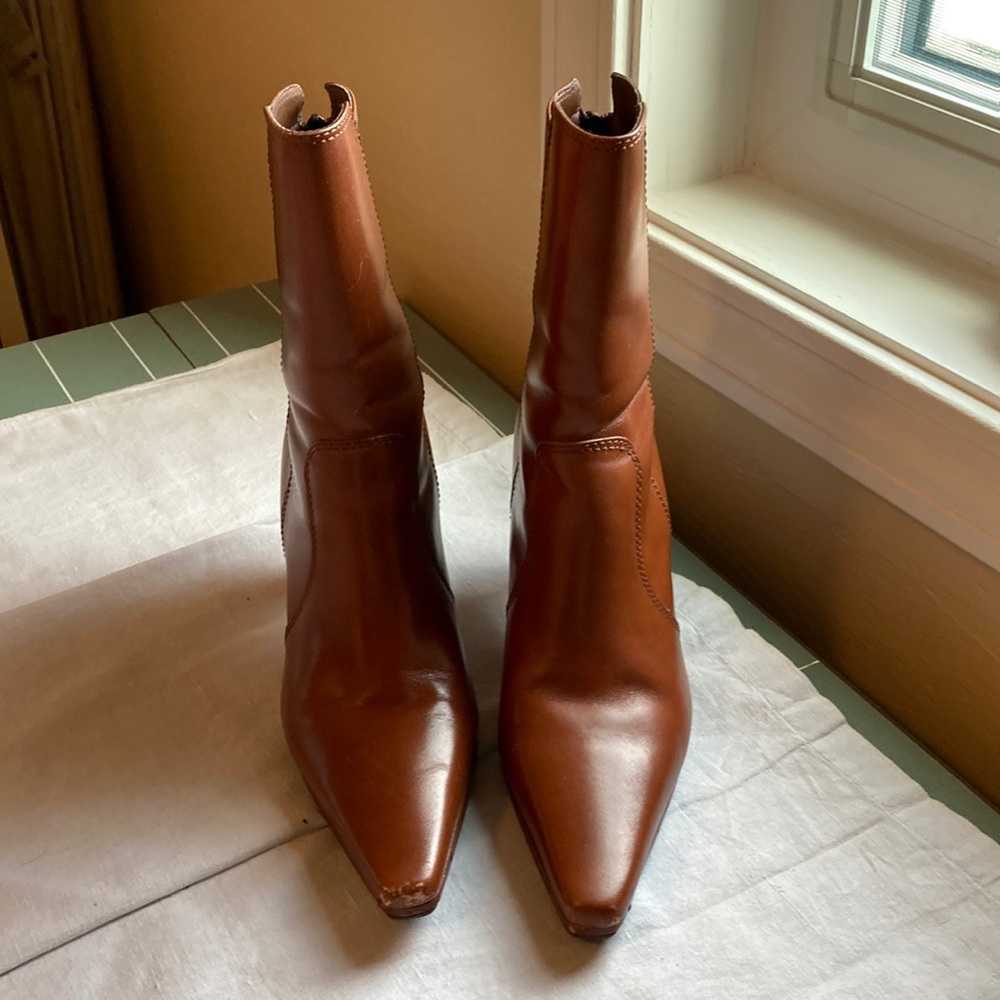 Unisa Brown Ankle Boots